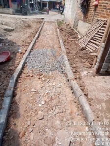 Proyek Jalan Paving Blok Aspirasi Dewan Minim Informasi di Kp. Gangsa, Desa Pasir Ampo, Kec. Keresek