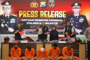Polres Kediri Kota Ungkap Pengeroyokan di Mojo Kediri, Tiga Diantaranya Anak Bawah Umur