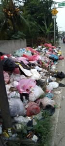 Warga Bongborongan Desa Cikande Keluhkan Sampah Menumpuk, 2 Bulan Tidak Diangkut Kades dan Camat Cuek