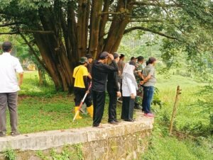 Lurah Sukamulya Bersama Dinas Bina Marga Tinjau Lokasi Rawan Banjir dan Telusuri Saluran Air
