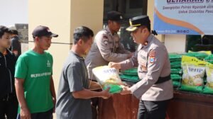 Polres Nganjuk Lanjutkan Gerakan Pangan Murah, 100 Paket Beras Terserap Masyarakat