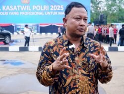 Kompolnas Apresiasi Simulasi Penanganan Unjuk Rasa Polri, Mohammad Choirul Anam: “Ini Paradigma Baru yang Mengedepankan Pelayanan dan Perlindungan HAM”