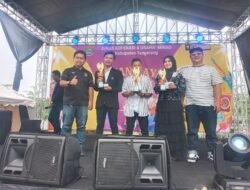 Kontestan Asal Sumur Bandung Sabet Juara Umum Karaoke Pekan Raya Jayanti 2025