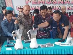 Ungkap Kasus, Polda Sumsel Musnakan BB Narkoba Dari 5 Tersangka