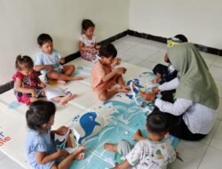 TPA Nurul Ulum Nganjuk menghadirkan Guru Dongeng Interaktif membuat Anak Makin Cinta Belajar