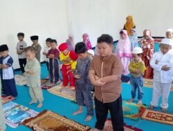 Murid-Murid TPA KB TK Nurul Ulum Nganjuk Rajin Laksanakan Sholat Dhuha di Bulan Ramadhan