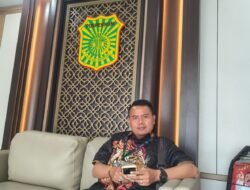 Kinerja Dipertanyakan, Laporan Dana Reses Mandek di Kejari Tanjung Perak, AMI Lapor ke Kejagung