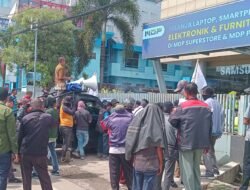 Ratusan Massa SCW Datangi MDP IT Superstore, Soroti Dugaan Tindak Asusila