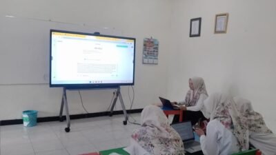 TPA KB TK Nurul Ulum Nganjuk Inovatif: Pengenalan AI Dorong Kemajuan Pendidikan Anak Usia Dini